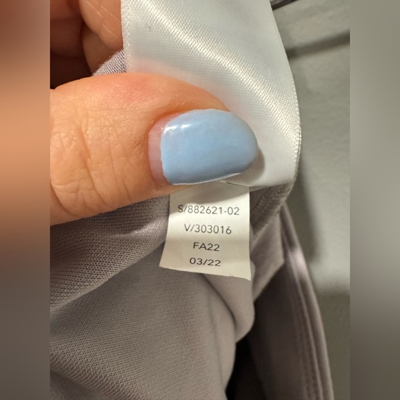 EUC Athleta Seasoft Wide Leg Pull on Crop Pant Size Large Tall - Picture 6 of 7